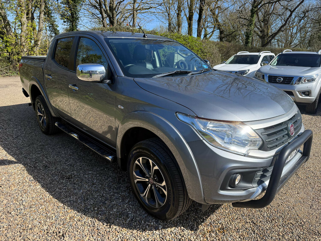 Fiat Fullback 2.4 180Hp LX Double Cab Pick Up Pick Up Man Grey #3