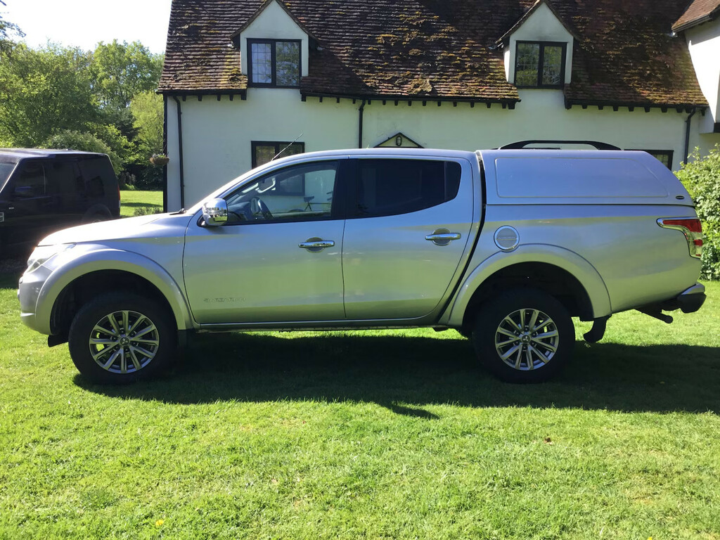 Mitsubishi L200 Double Cab Di-d 178 Barbarian 4Wd Pick Up M NL16AKO Silver #2