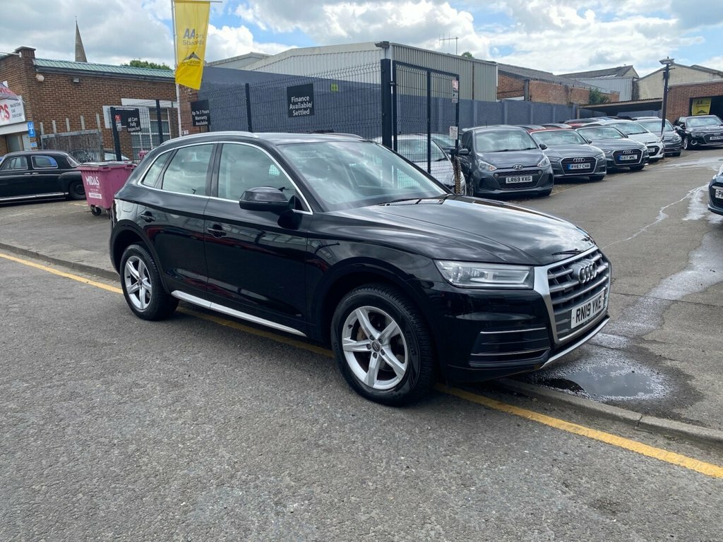Audi Q5 2L Sport Black