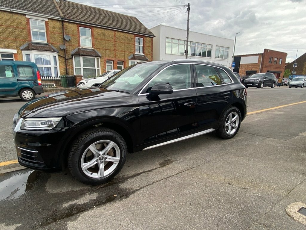 Audi Q5 2L Sport RN19YKE Black #3