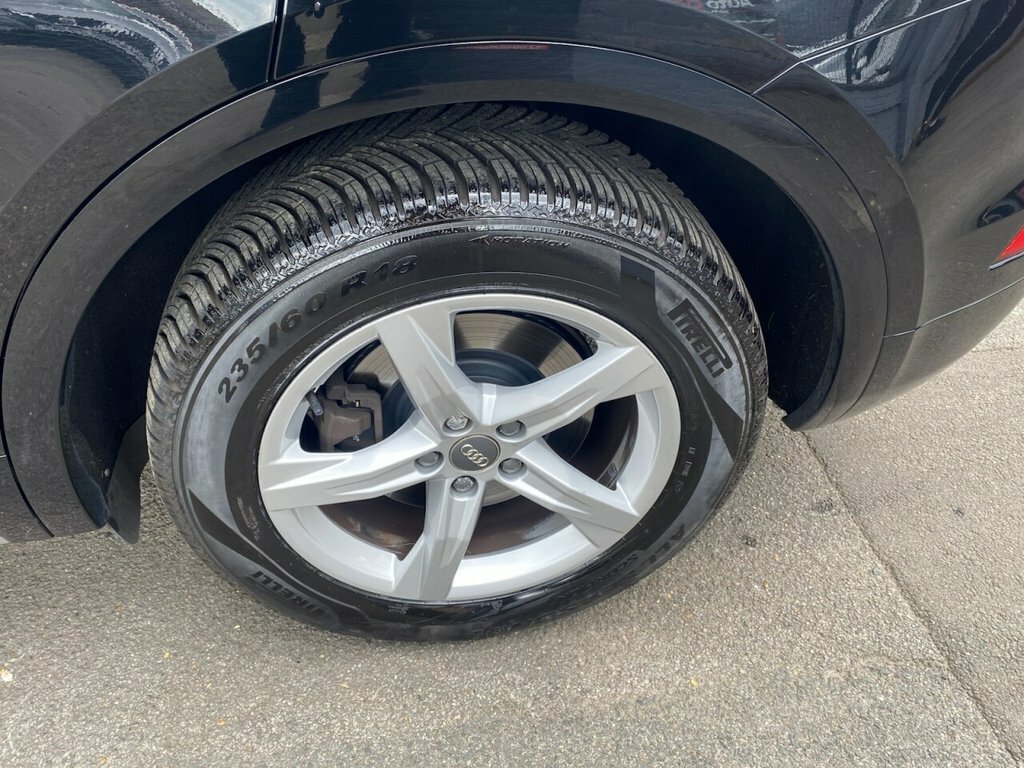 Audi Q5 2L Sport RN19YKE Black #4