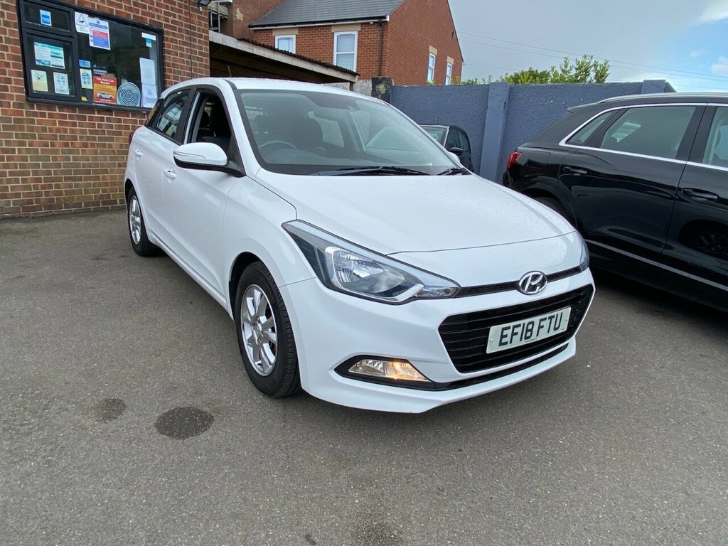 Hyundai I20 1L Se White