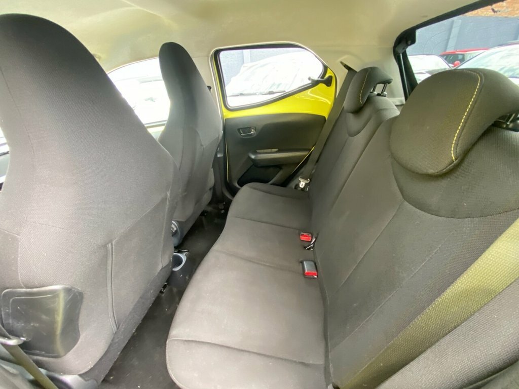 Toyota Aygo 1L X-cite 3 GY66ENP Yellow #6
