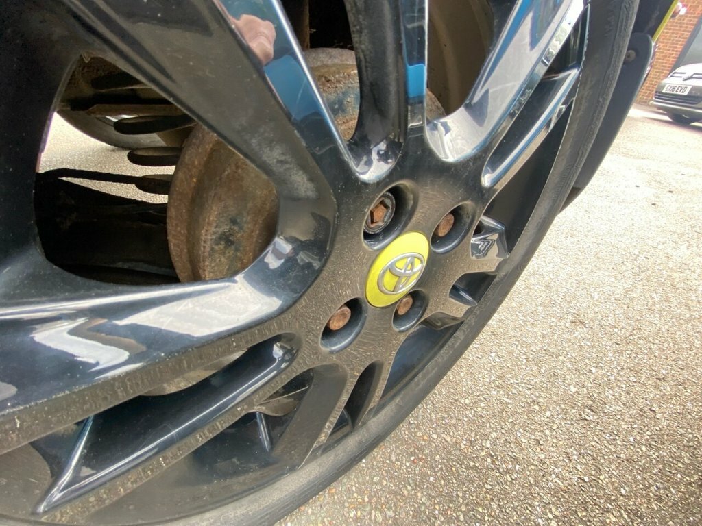 Toyota Aygo 1L X-cite 3 GY66ENP Yellow #3