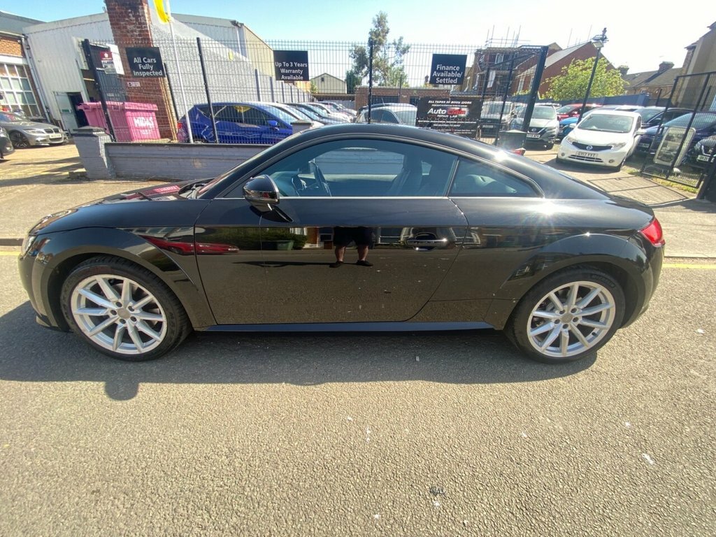 Audi TT 2L Sport SK18KAS Black #5