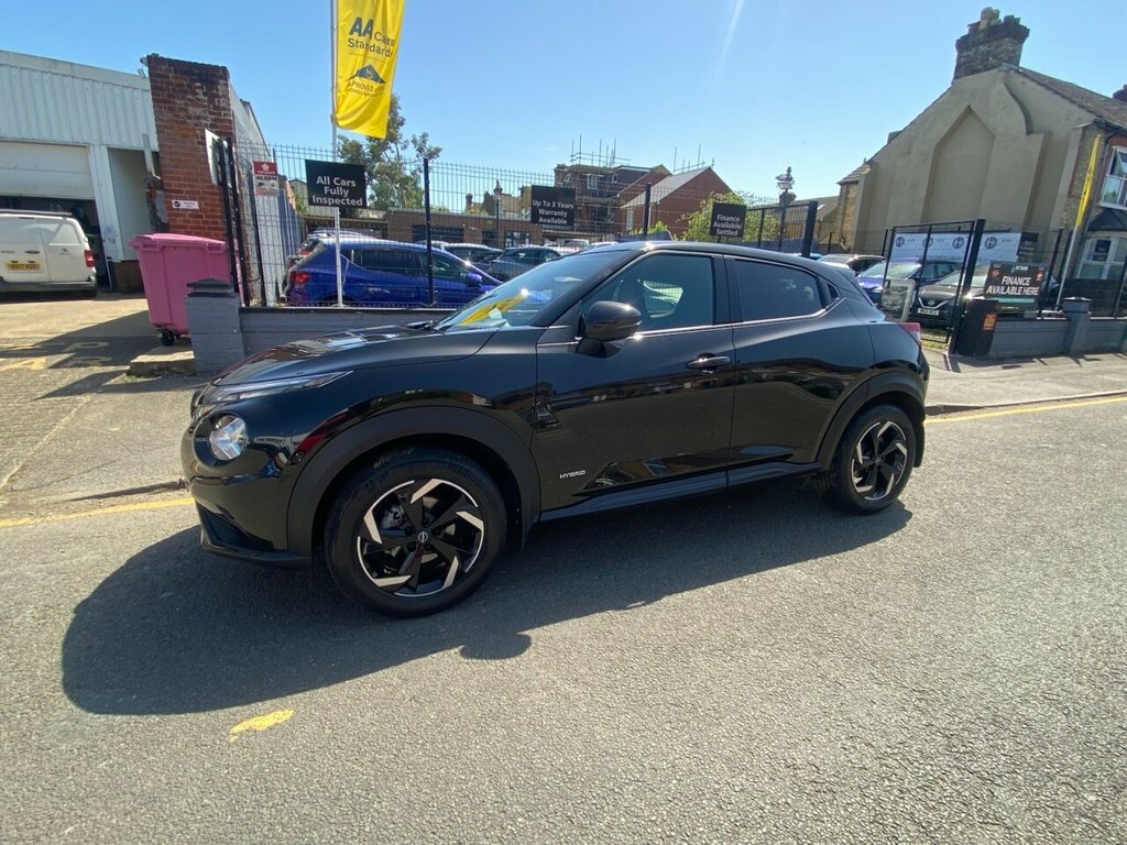 Nissan Juke 1.6L N-connecta GY22UBN Black #3