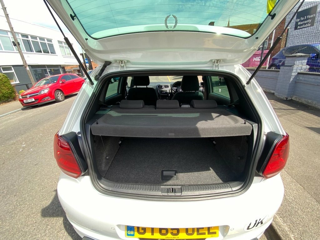 Volkswagen Polo 1L R-line GY65UEL White #5