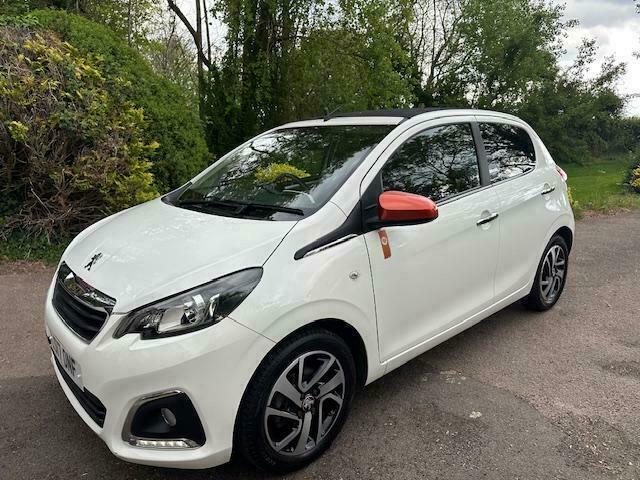 Peugeot 108 Roland Garros Top White