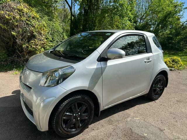 Toyota IQ Vvt-i Iq2 Silver #2