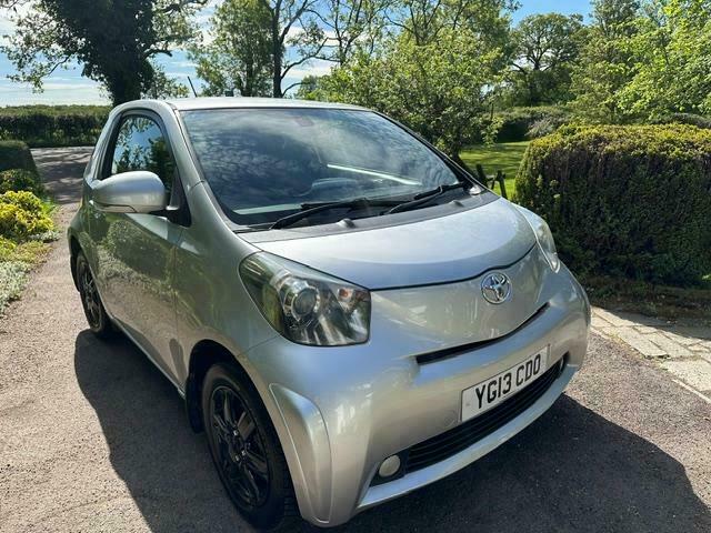 Toyota IQ Vvt-i Iq2 Silver #4