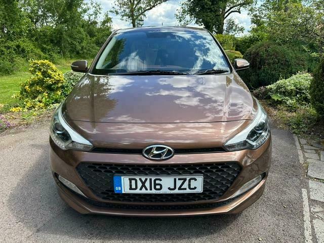Hyundai I20 Mpi Premium DX16JZC Brown #3
