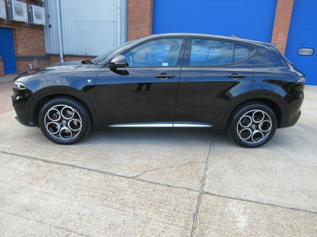 Alfa Romeo Tonale 1.5 Vgt Mhev Ti Dct Euro 6 EU23YCL Black #6