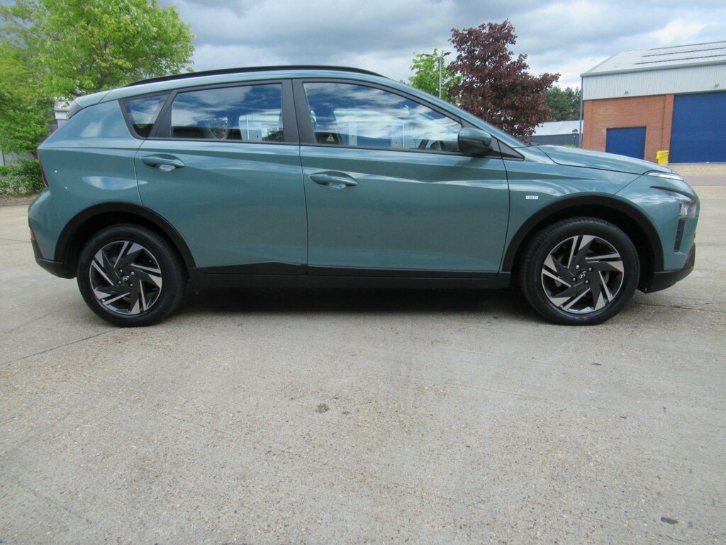 Hyundai Bayon 1.0 T-gdi Mhev Se Connect Dct Euro 6 Ss Green #2