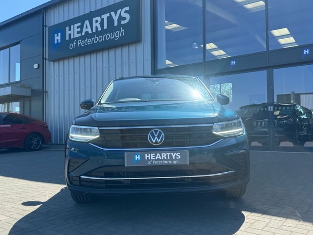 Volkswagen Tiguan Tdi Life Suv YB22VAO Blue #6
