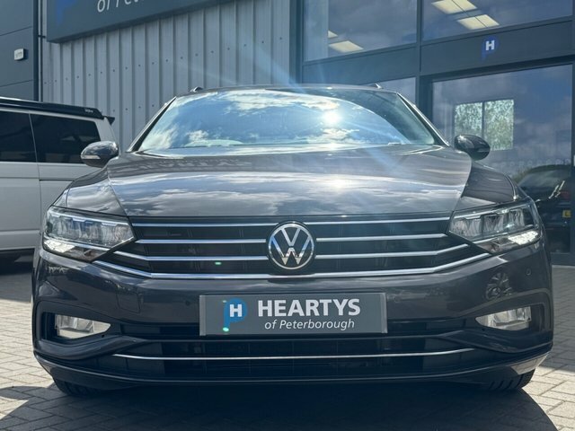 Volkswagen Passat Tdi Evo Se Nav YH72FXY Grey #2