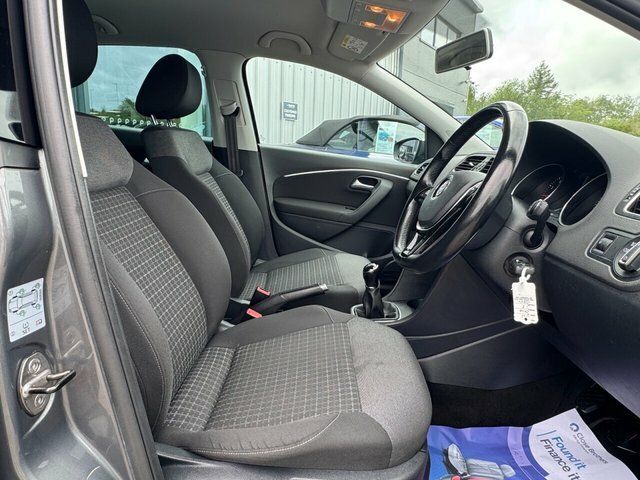 Volkswagen Polo Tsi Bluemotion Tech Match PK66WVJ Grey #4