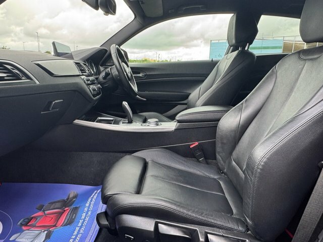 BMW 1 Series 118D M Sport Shadow YE19SXT Red #4