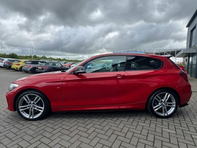 BMW 1 Series 118D M Sport Shadow YE19SXT Red #6