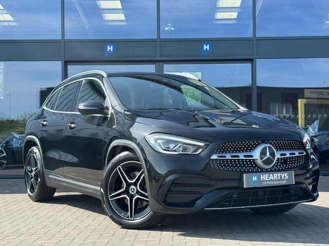 Mercedes-Benz GLA Class Gla200 Amg Line Premium Black