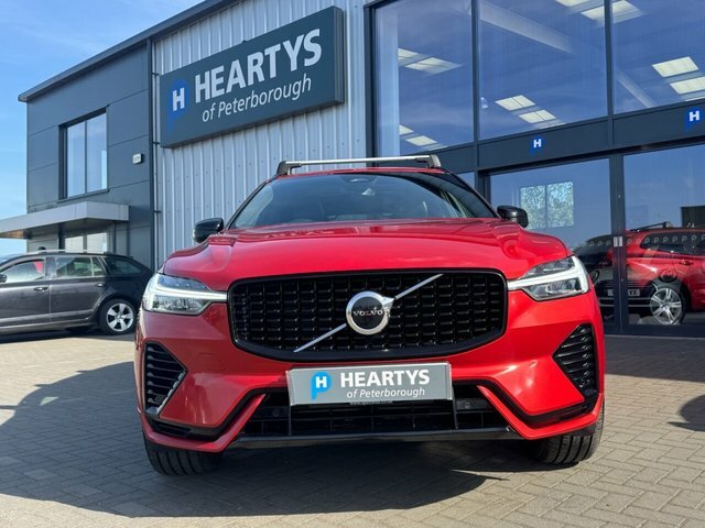 Volvo XC60 T6 Recharge 11.6Kwh R-design GF71VLG Red #2