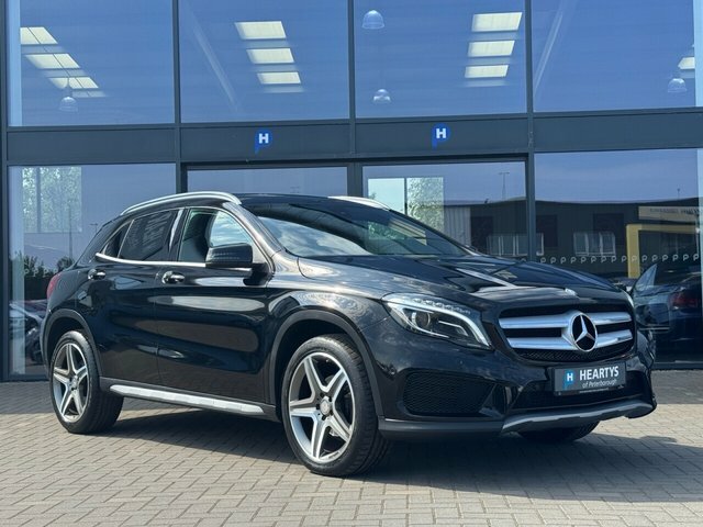 Mercedes-Benz GLA Class Gla200d Amg Line Premium FN66UUC Black #6