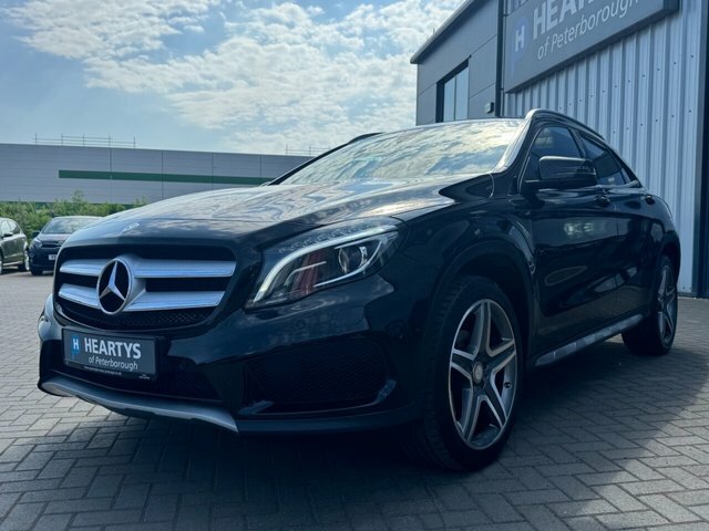 Mercedes-Benz GLA Class Gla200d Amg Line Premium FN66UUC Black #3