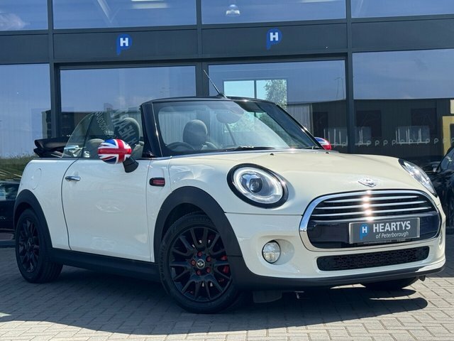 Mini Convertible Cooper Convertible White
