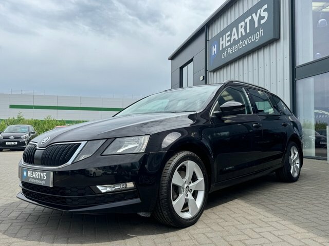 Skoda Octavia Tsi Act Se Drive EU20BKA Black #3
