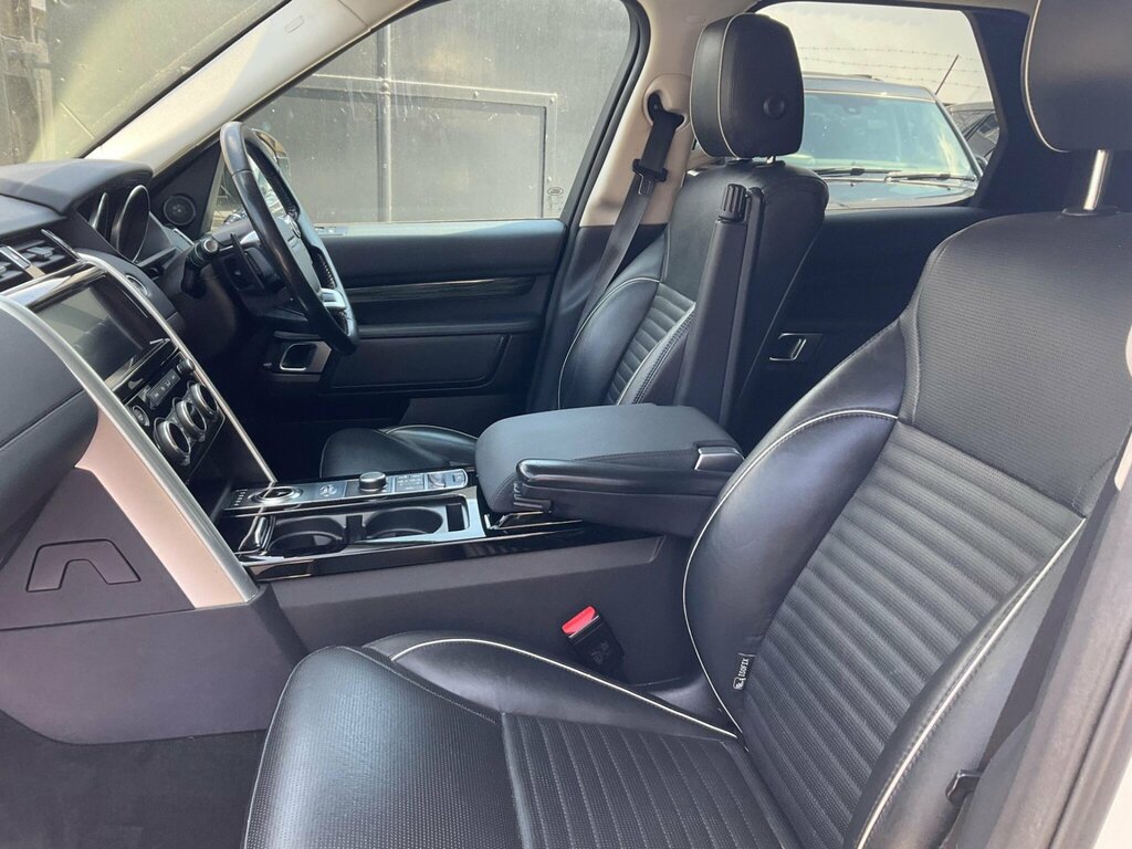 Land Rover Discovery 3.0 Td V6 Hse 4Wd Euro 6 Ss D18DLT  #6
