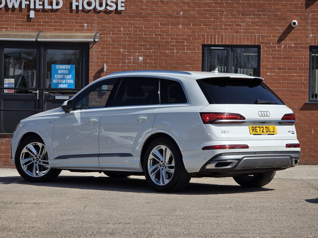 Audi Q7 3.0 Tfsi V6 55 S Line RE72DLJ White #2