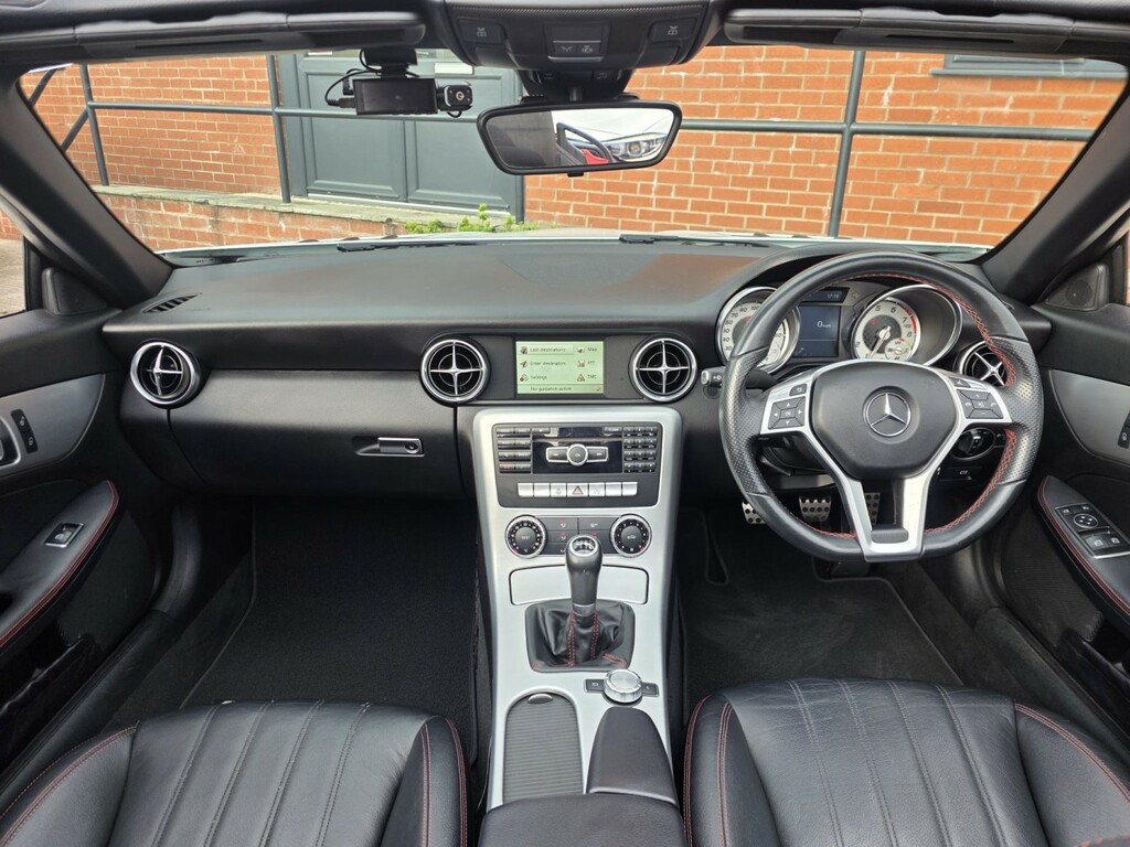 Mercedes-Benz SLK 2.0 Slk200 Amg Sport White #4