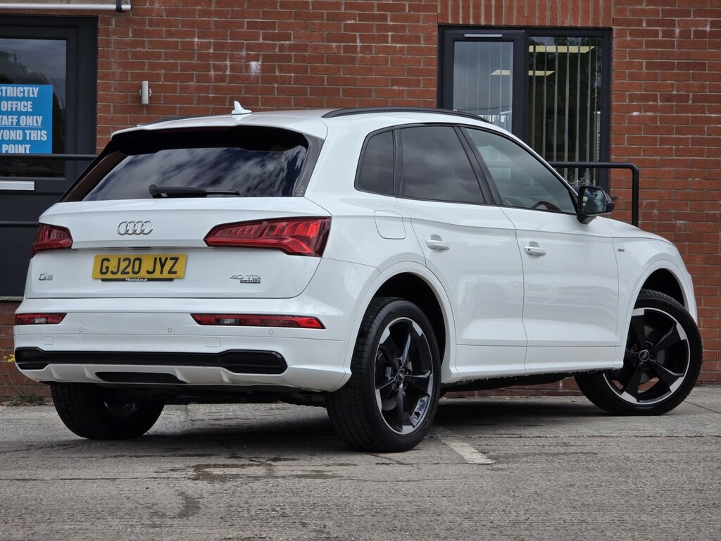 Audi Q5 2.0 Tdi 40 Black Edition GJ20JYZ White #6