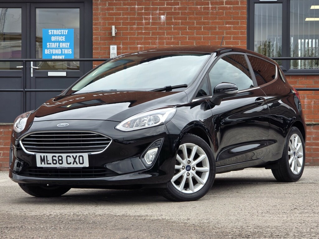 Ford Fiesta 1.0 T Ecoboost Titanium ML68CXO Black #5