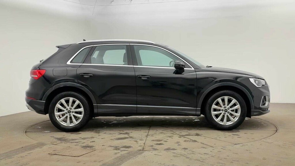 Audi Q3 1.5 Tfsi Cod 35 Sport YT24FGX Black #4