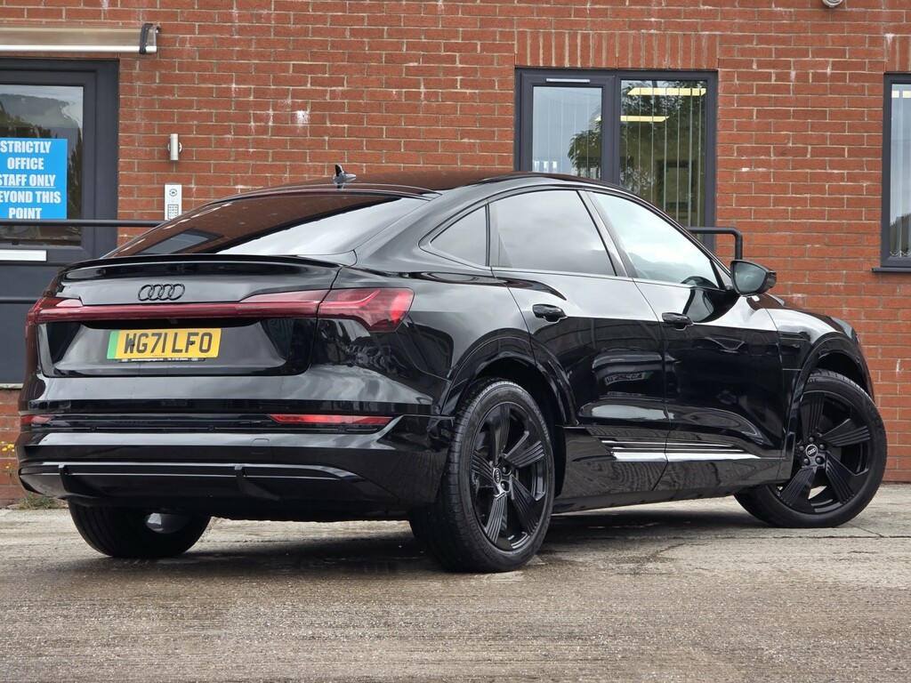 Audi E-tron Suv WG71LFO Black #6