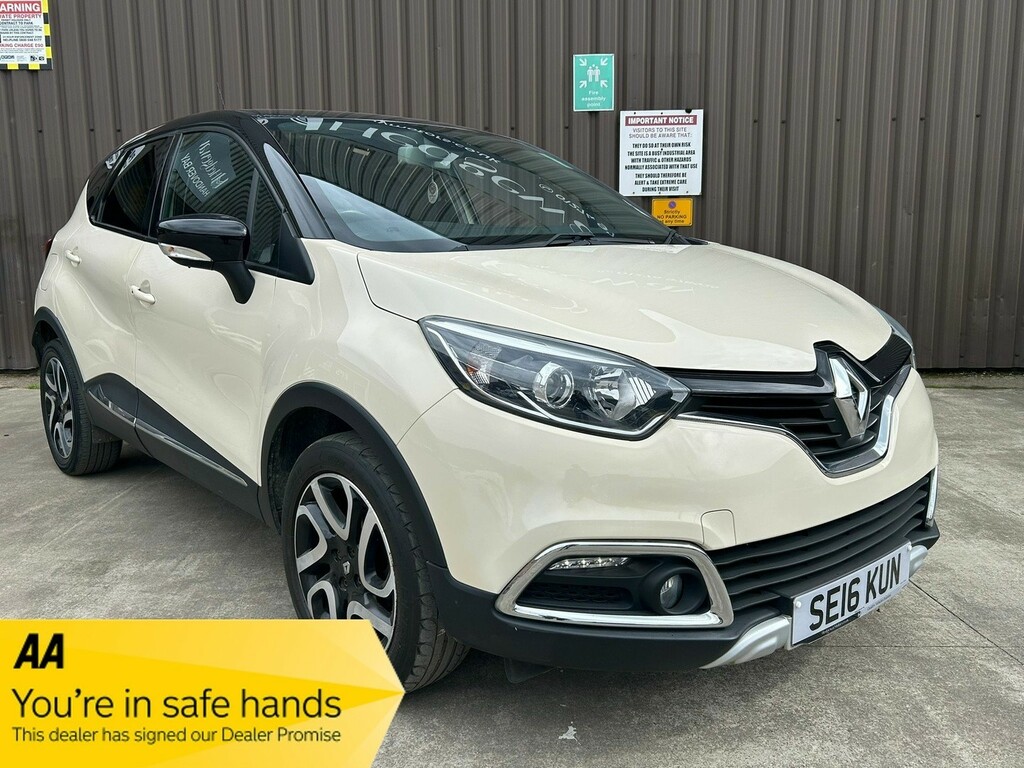Renault Captur 0.9 Signature Nav Tce 90 White
