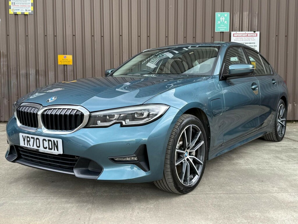 BMW 3 Series 2.0 330E Sport Pro Saloon YR70CDN Blue #2