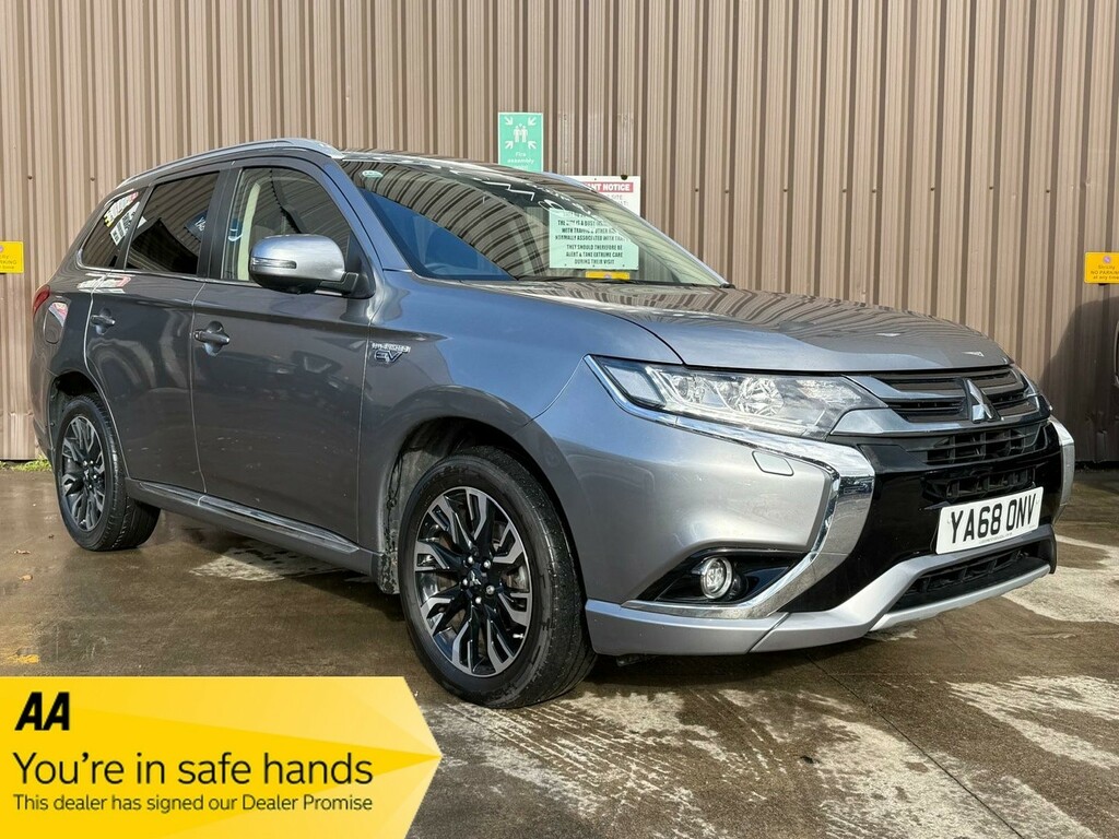 Mitsubishi Outlander 2.0 H 12Kwh 4H Grey