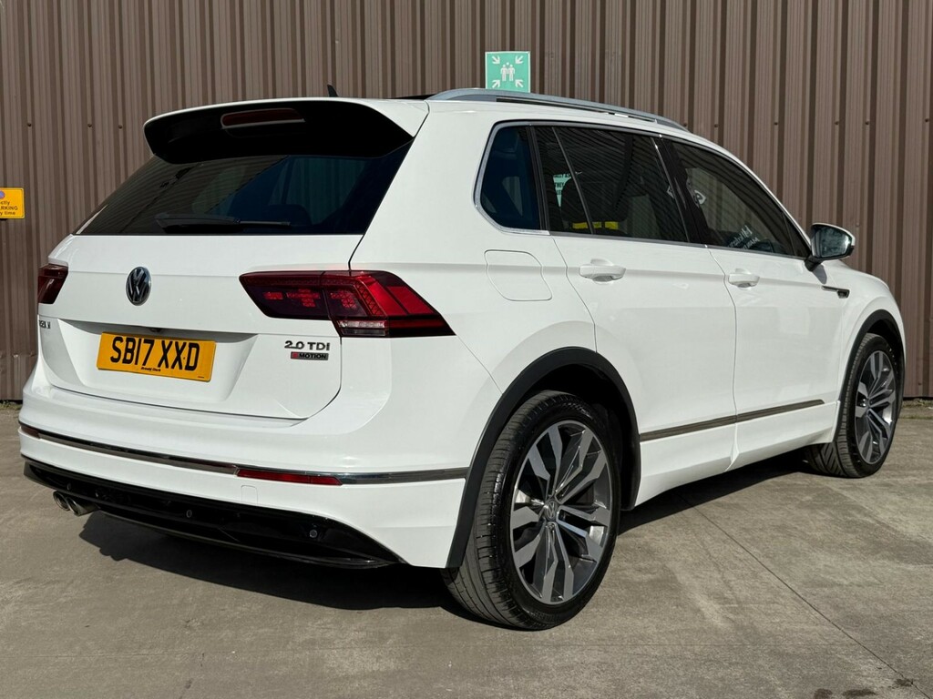 Volkswagen Tiguan 2.0 Tdi Bluemotion Tech R-line SB17XXD White #4