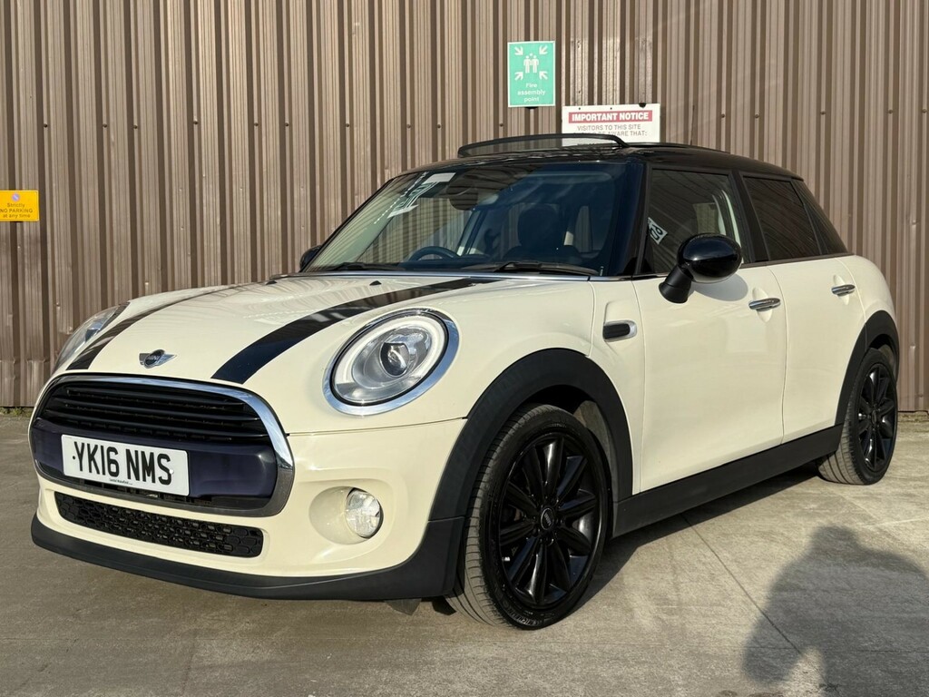 Mini Hatch 1.5 5-Door Hatch Cooper YK16NMS White #2