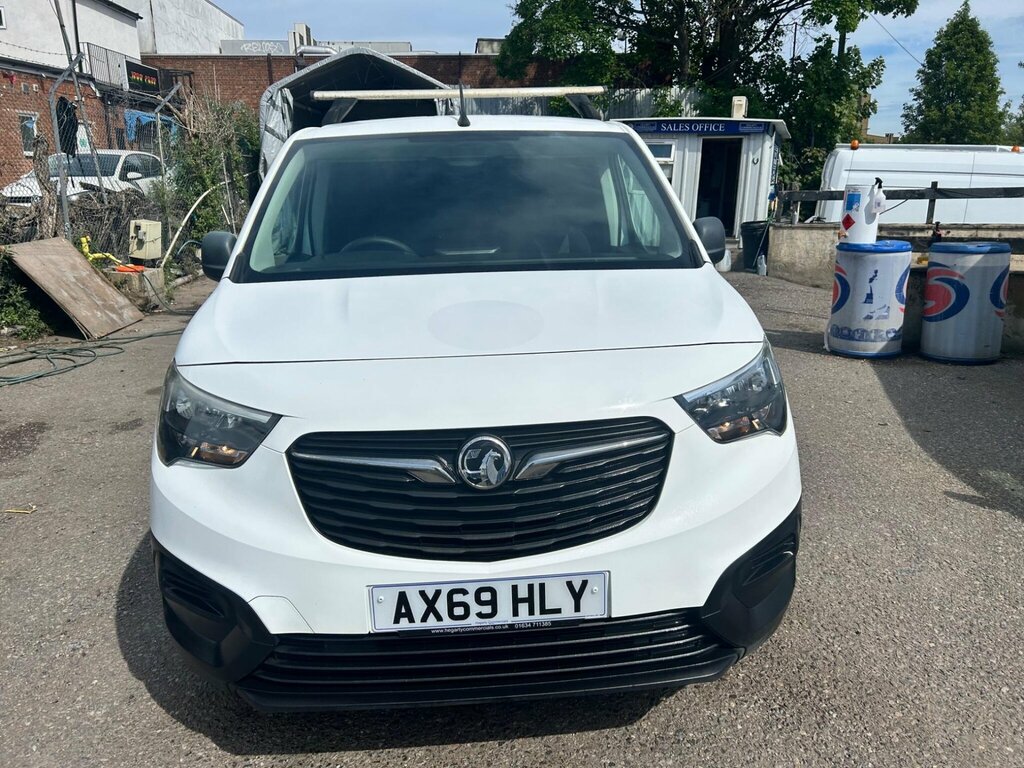 Vauxhall Combo 1.5 Turbo D 2000 Edition L1 H1 Euro 6 Ss AX69HLY White #2