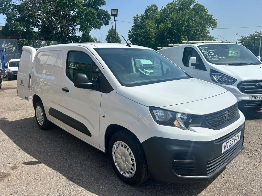 Peugeot Partner 1.5 Bluehdi 1000 Professional Premium Standard P White