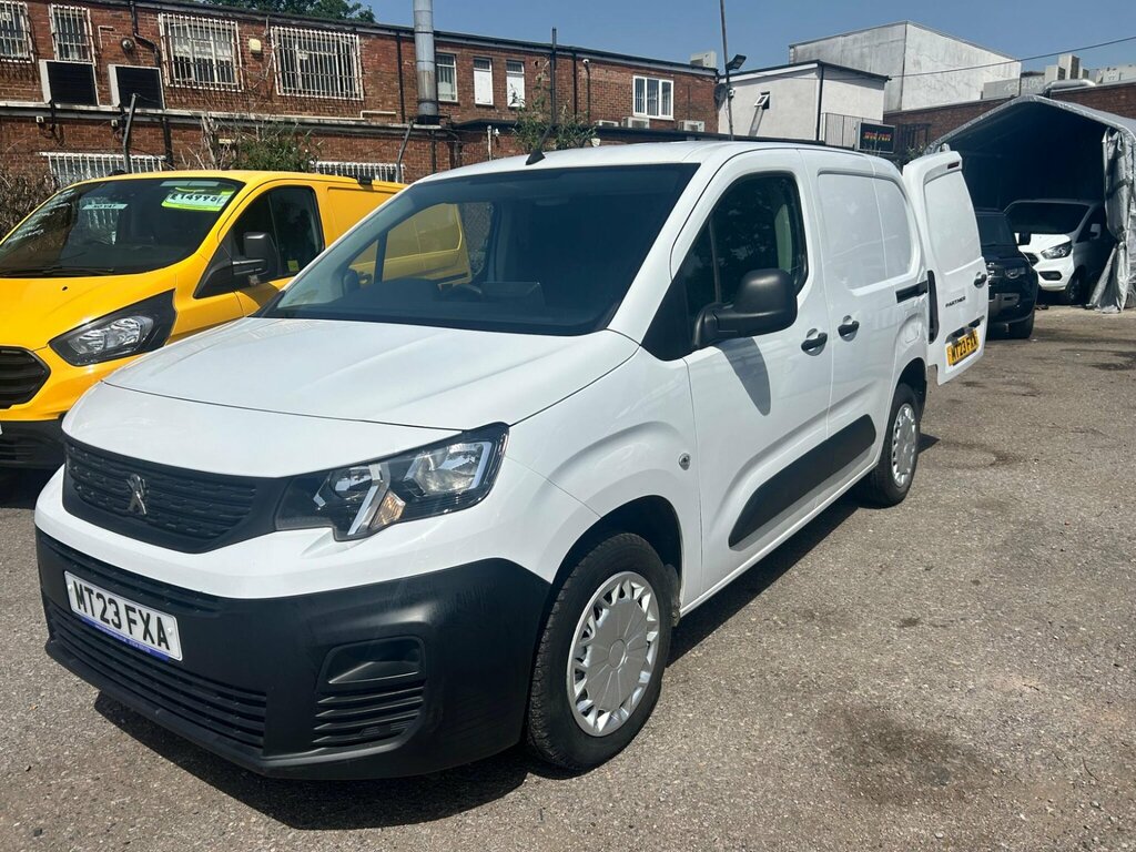 Peugeot Partner 1.5 Bluehdi 1000 Professional Premium Standard P MT23FXA White #3