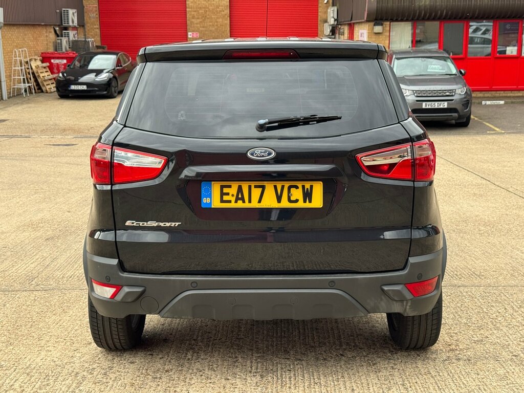Ford Ecosport Home Car Detail EA17VCW #3