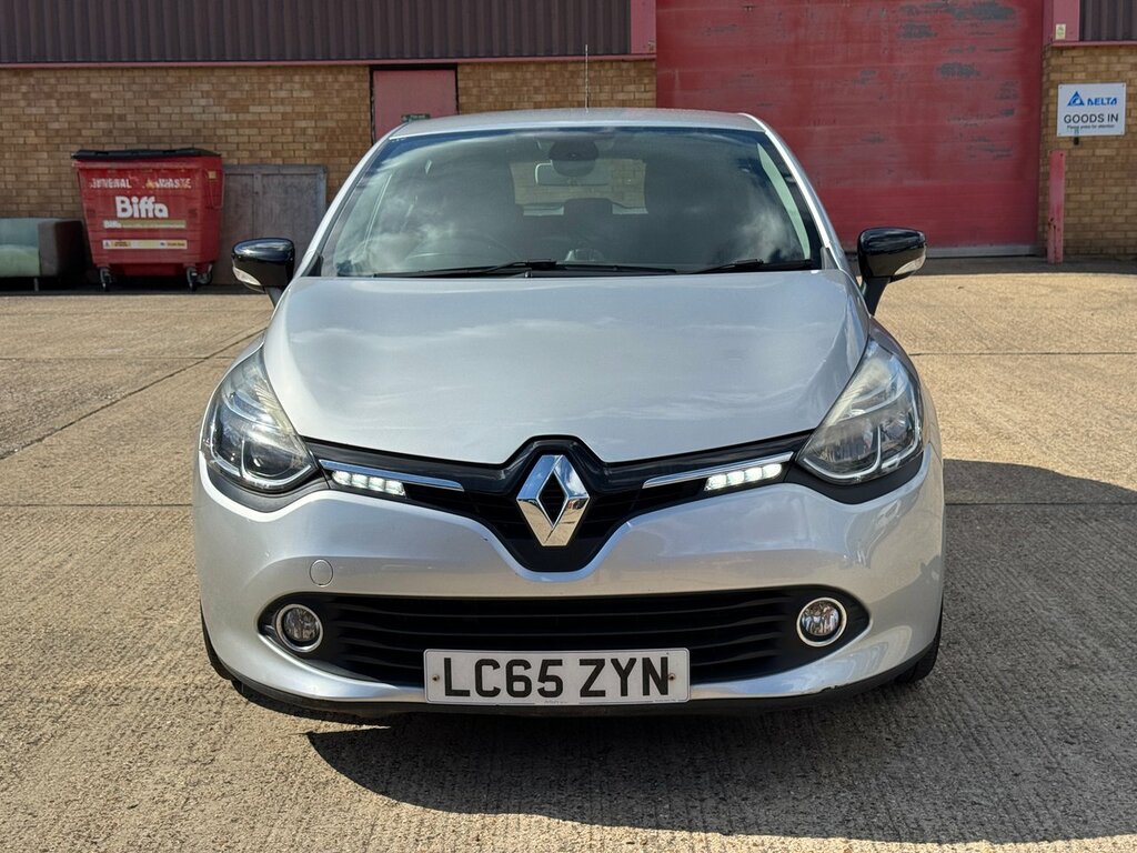 Renault Clio Home Car Detail LC65ZYN #3
