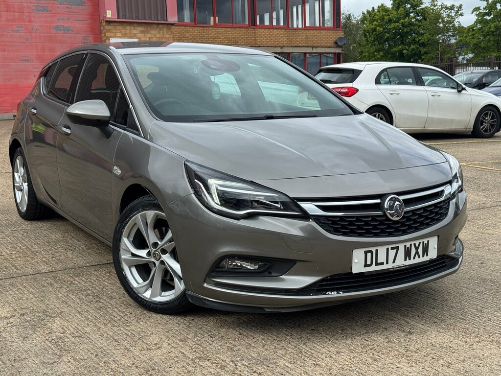 Vauxhall Astra Home Car Detail DL17WXW Grey #5