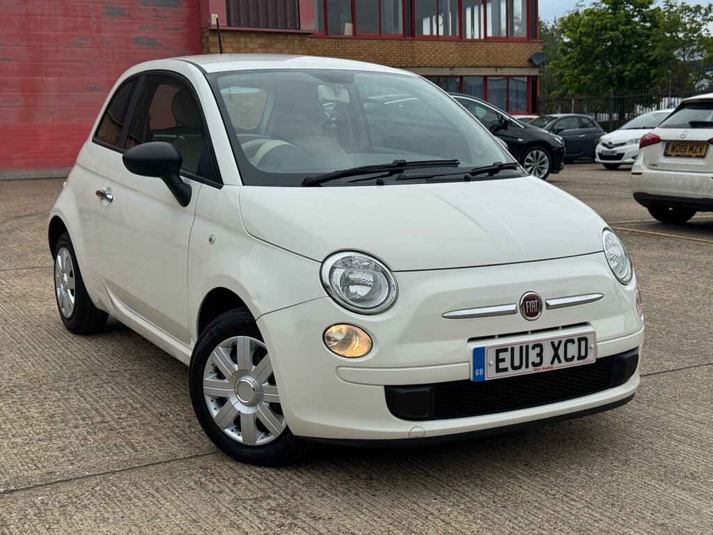 Fiat 500 Home Car Detail White