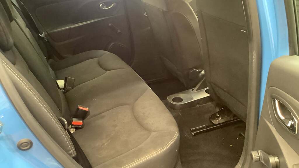 Renault Clio Home Car Detail BD64DBU #6