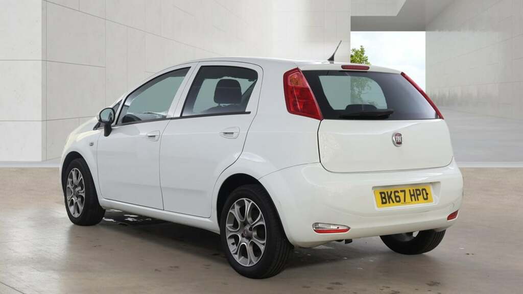 Fiat Punto Home Car Detail  #3
