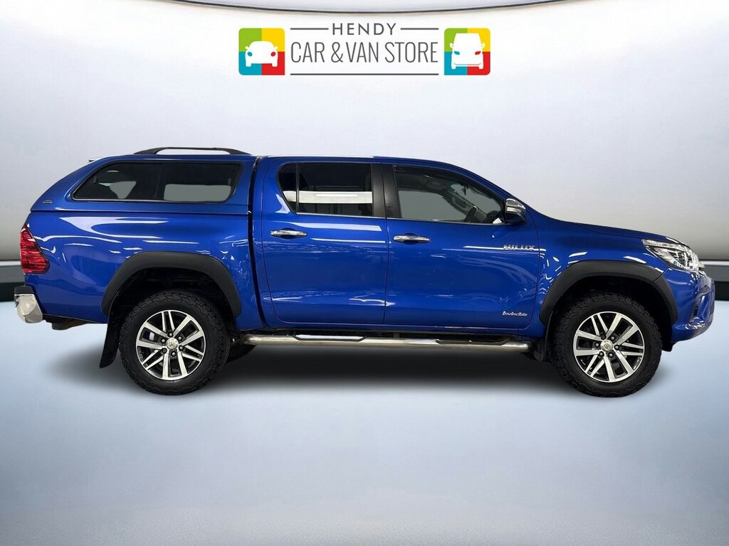 Toyota HILUX Invincible Dcab Pick Up 2.4 D-4d Blue